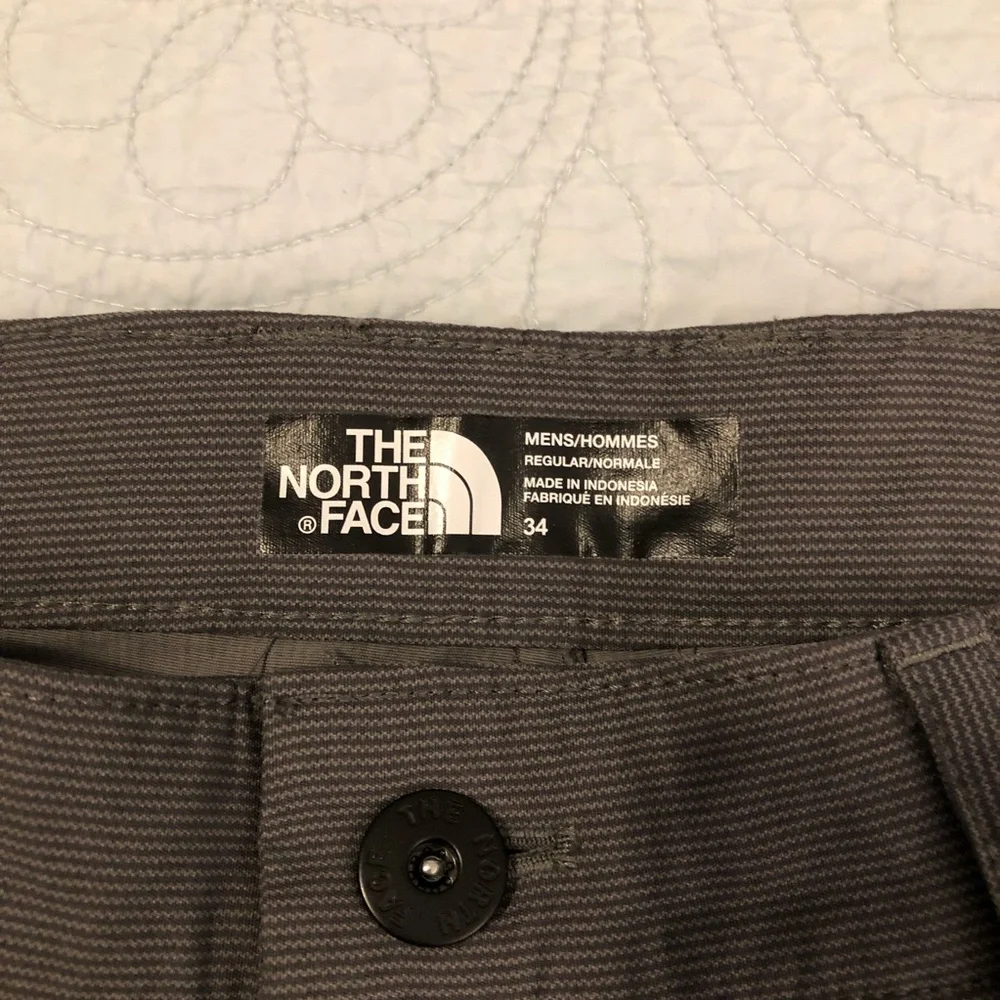 North Face Rockaway nylon shorts. Size 34.